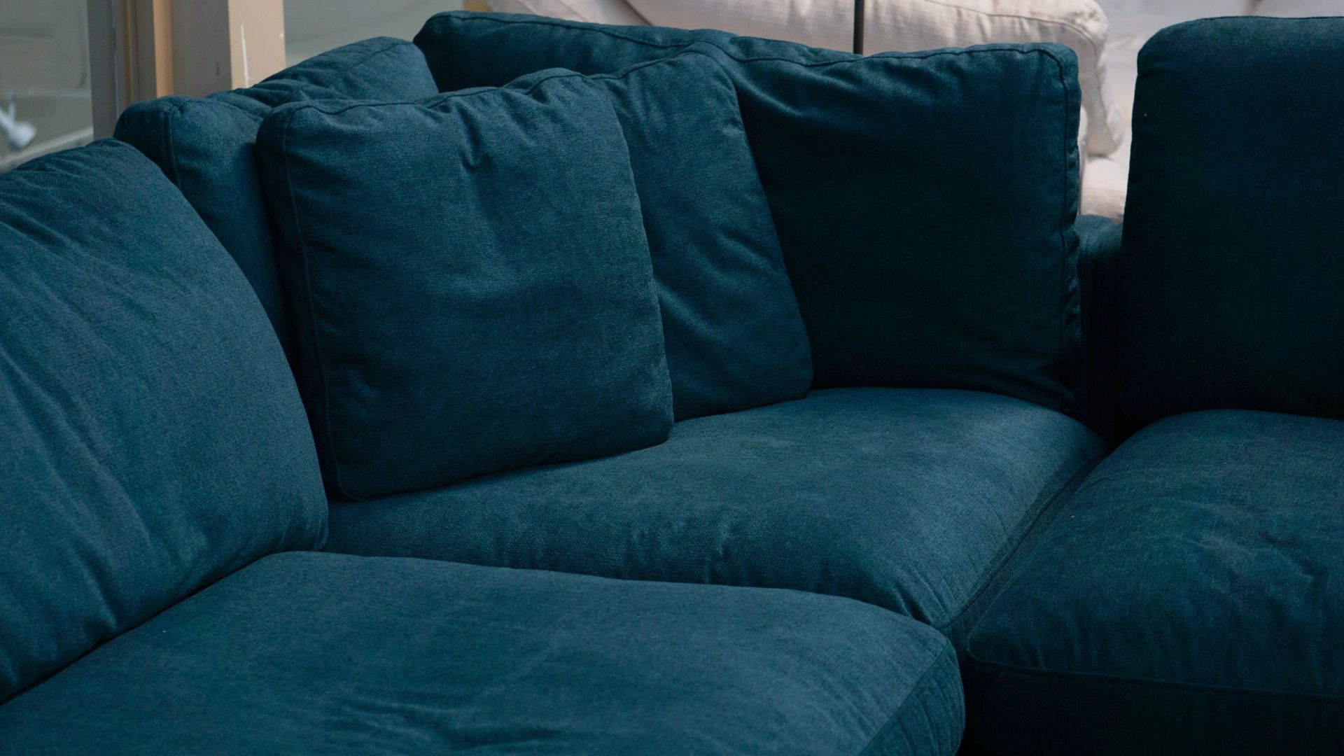 couch81624 picture of a couch